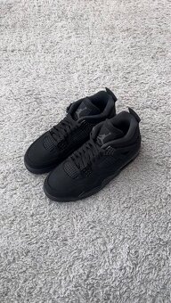 Jordan 4 Retro Black Cat (2025) - 4