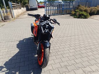 KTM Duke 990 - 4