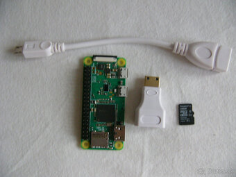 Predám Raspberry Pi Zero W + LCD + kl., myš, zdroj, SD karta - 4