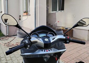 Piaggio x10 350 rv 2015 - 4