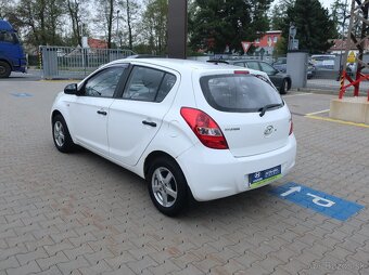 Hyundai i20 1.2i 57kW CLASSIC PLUS ČR - 4