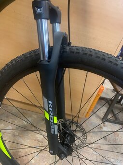 Horský bicykel KROSS HEXAGON 5.0 (29 kolesá, rám 19” M) - 4