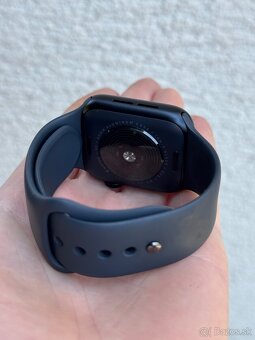 Apple Watch SE 2024 40mm Midnight - 4