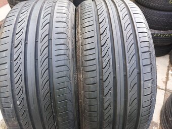 195/35R18 dot 21letné 2ks - 4