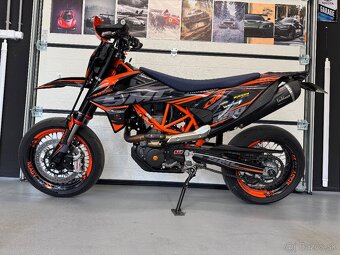 KTM 690 SMC-R 2023 - 4