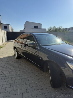 Mercedes-Benz c220 2011 - 4