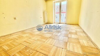 REZERVOVANÉ:Exkluzívny predaj 3i bytu v centre Malaciek - 4