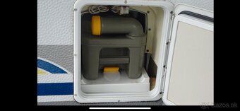 Dethleffs Camper 490 z roku 2002 - 4