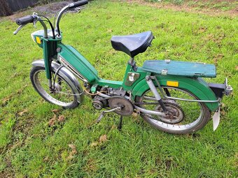 Moped  Peugeot 103 - 4