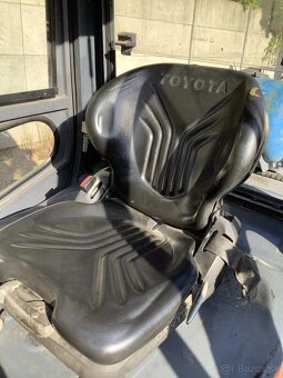 Toyota 8FG25 LPG 2.5t – kabina, topení, side-shift - 4