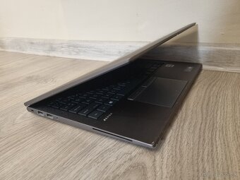 ▼HP ZBook Firefly 14 G7 - 14" / i5-10210U / 8GB / SSD / ZÁR - 4