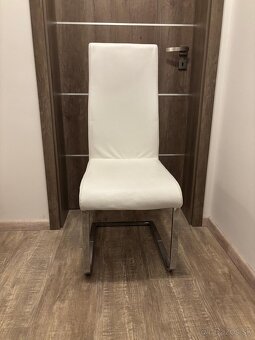 Jedálenské stoličky - 4