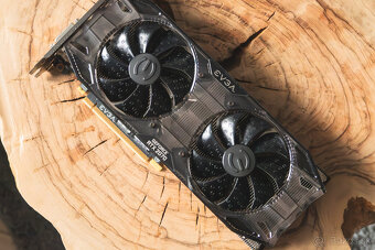 EVGA GeForce RTX 2070 - 4