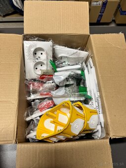 vypinace zasuvky schneider asfora biela, antracit - 4
