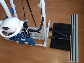 Bežiaci pás - 4
