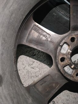 4ks alu disky orig. Vw 5x112 R17 pneu dojazd - 4