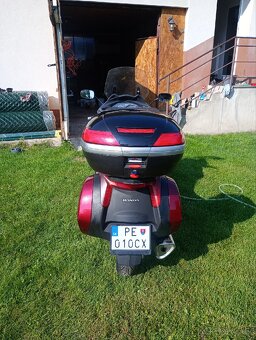Honda NT Deauville 700. - 4