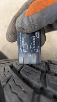 Celoročné pneu Nokian - 4