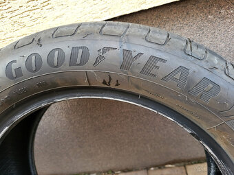 Predám letné pneu Goodyear 205/55 R17 91V DOT 2024 - 4