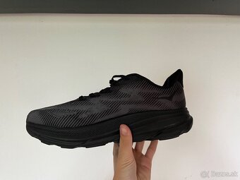 HOKA Clifton 9 velkost 44 - 4