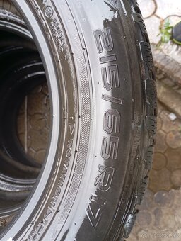215/65 R17  zimne Nokian - 4