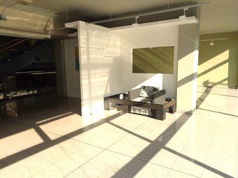 Prenájom - obchodný priestor 96 m2, Banská Bystrica, centrum - 4