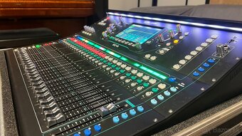 Allen & Heath SQ6 - 4