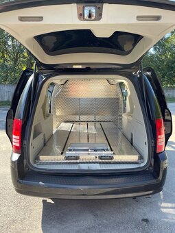 Pohřební speciál Chrysrel Grand Voyager - 4