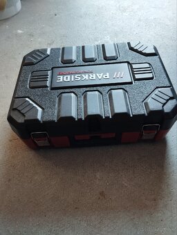 Parkside Aku skrutkovač a aku flexka - 4