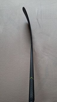 Hokejka CCM Ribcor Trigger 3D Sr. - PRAVÁ, 85, P30 - 4