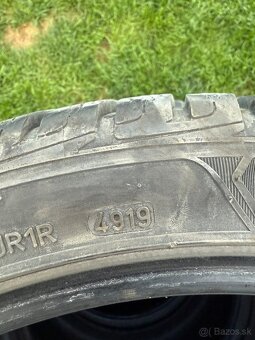 GOOD YEAR 235/40R19 - 4