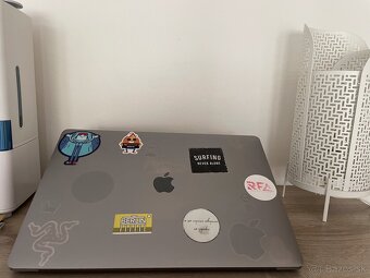 Apple MacBook Pro 2019 "Core i7" 2.6 15" Touch bar - 4