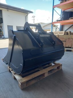 Lyžica S60 1200 mm so zubami 15-20 ton na sklade - 4