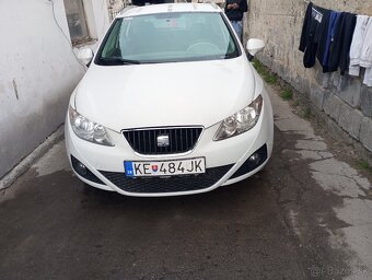 Predávam Seat Ibiza 2011 na suciaski - 4