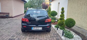 Mazda 3 benzin 1.6 ,77kw ročník 2004. - 4