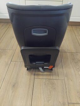 Predám autosedačku Britax Römer Dualfix M i-size do 18kg - 4
