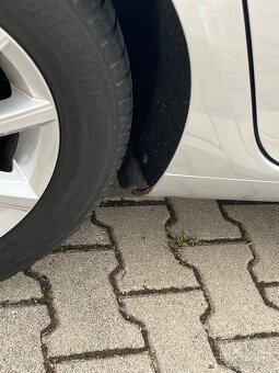 Predám Vw Golf V 2.0 TDI - 4