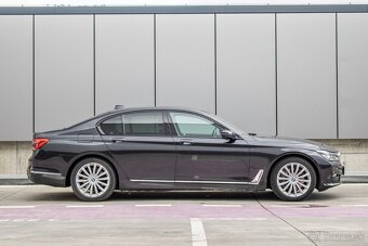 BMW Rad 7 730d xDrive - keramika, soft-close, TOP stav - 4