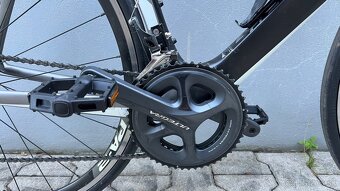 Karbónový cestný bicykel Giant Propel - 4