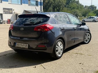 Kia Cee´d 1.6 CRDi TX/Platinum Kupene v SR. - 4