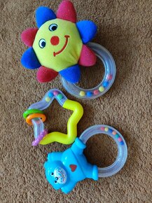Hračky pre malé deti - 4