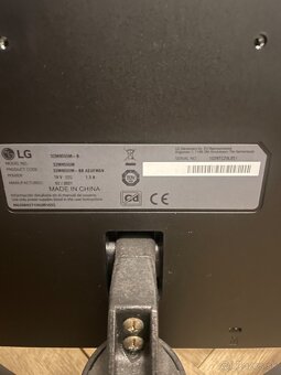 Monitor LG 75HZ 32 palcový - 4
