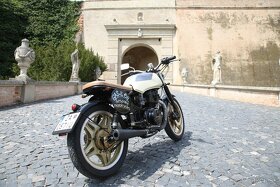 Honda CB 400 Cafe Racer - 4