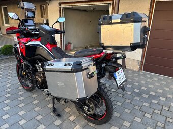 Honda africa twin crf 1100 - 4