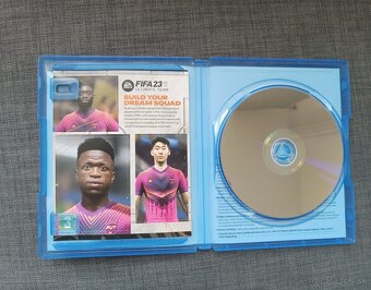 FIFA 23 na PS5 - české titulky - 4