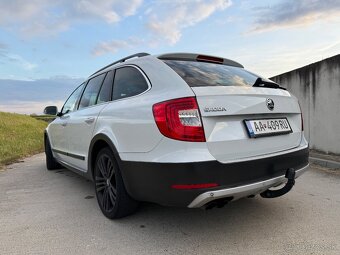 Škoda Superb Scout 2.0 TDI DSG 4x4 - 4