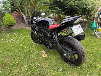 Kawasaki zx6r ninja - 4