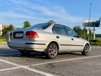 Honda Civic 6G 1.4is - 4