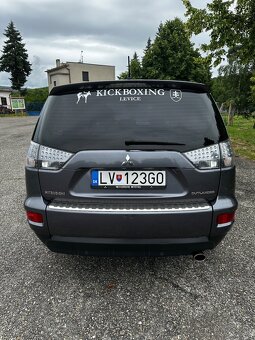 Mitsubishi outlander - 4