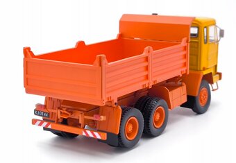 Jelcz W 640 1:43 - 4